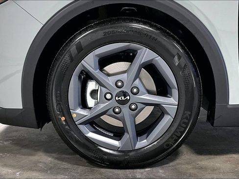 Used 2026 Kia K4 FWD image 30