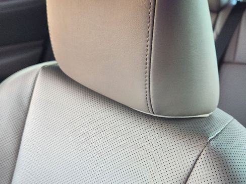 New 2025 Lexus ES 350 w/ Premium Package image 11