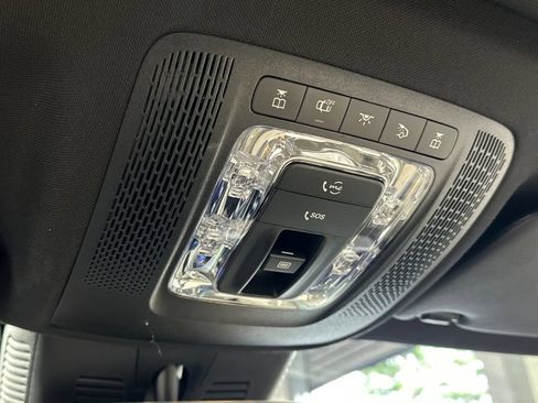 Used 2026 Mercedes-Benz GLB 250 image 35