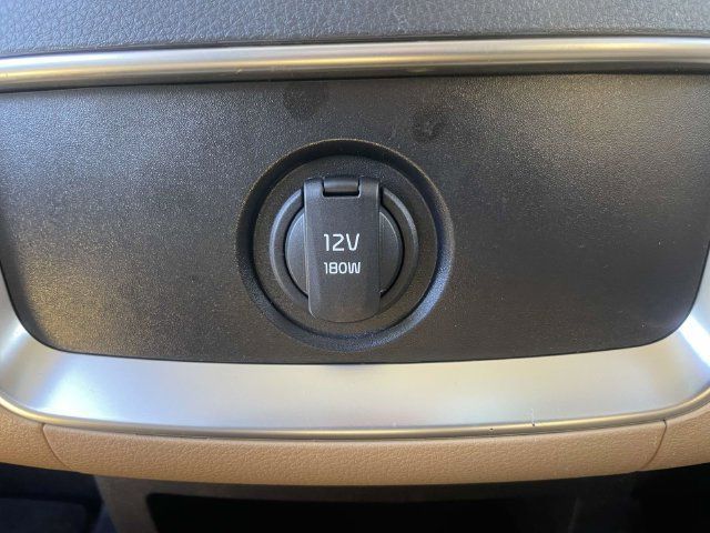 Certified 2024 Kia Carnival LX FWD image 23