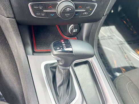 Used 2023 Dodge Charger Scat Pack w/ Navigation & Travel Group image 17