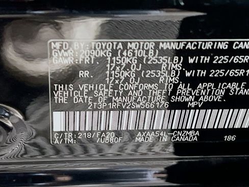 Certified 2025 Toyota RAV4 XLE AWD/4WD image 29