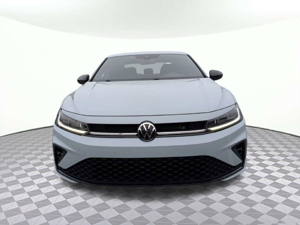 Used 2025 Volkswagen Jetta Sport FWD image 8