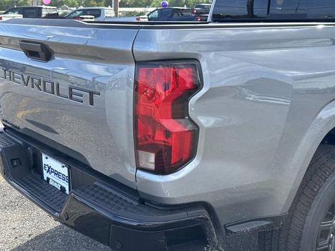 New 2026 Chevrolet Colorado W/T RWD image 12