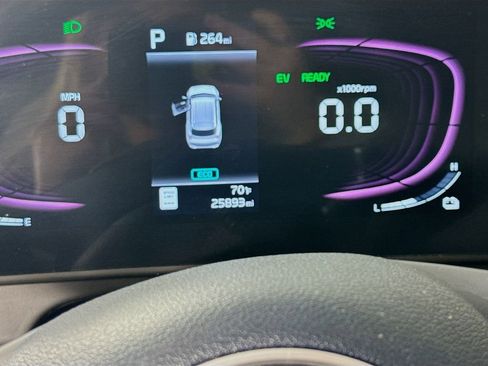 Used 2023 Kia Sportage EX w/ EX Premium Package image 12