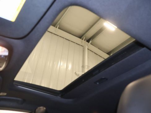 Used 2020 Jeep Grand Cherokee Limited image 34