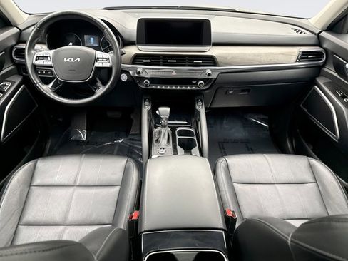 Used 2022 Kia Telluride EX w/ EX Premium Package image 14
