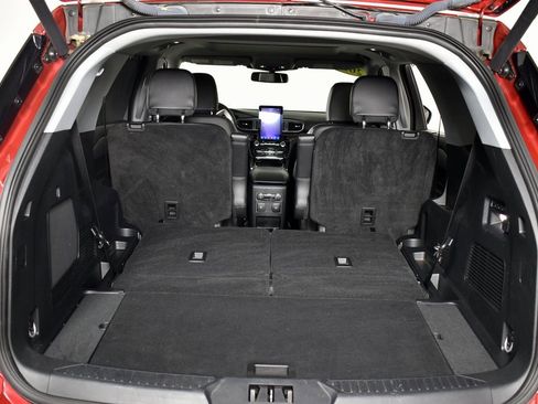 Used 2023 Ford Explorer Limited w/ Limited Technology Package image 30