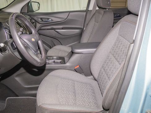 Used 2022 Chevrolet Equinox LT AWD/4WD image 11
