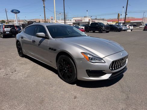 Used 2018 Maserati Quattroporte S GranSport Q4 AWD/4WD image 7