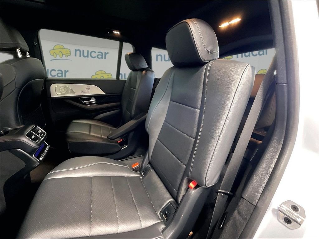 Used 2025 Mercedes-Benz GLS 450 4MATIC image 15