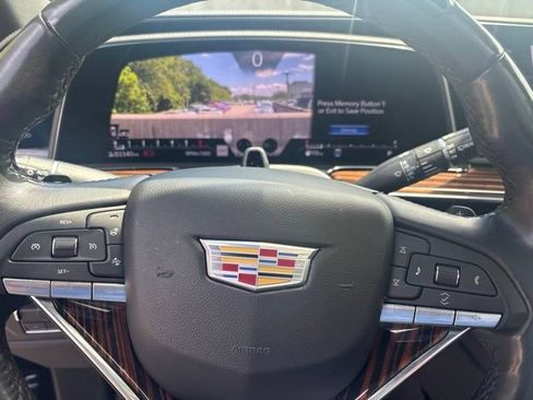 Used 2024 Cadillac Escalade ESV Premium Luxury w/ Performance Package AWD/4WD image 10