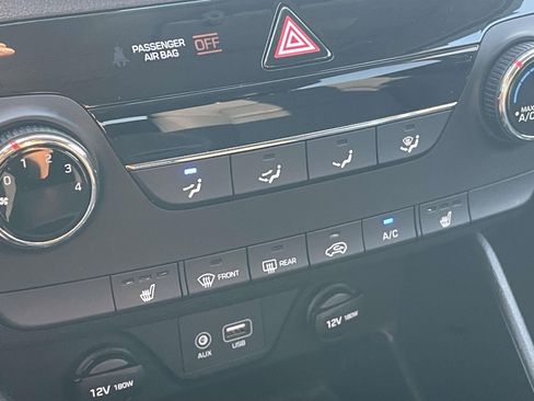 Used 2018 Hyundai Tucson SEL AWD/4WD image 27