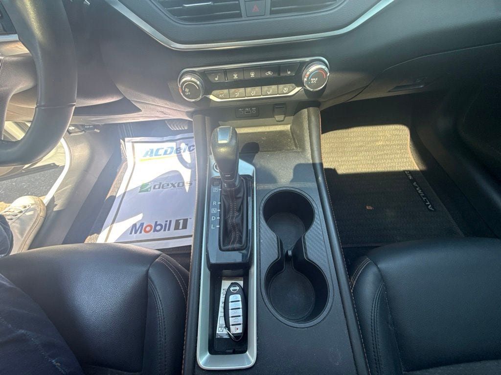 Used 2021 Nissan Altima 2.5 SR w/ SR Premium Package FWD image 22
