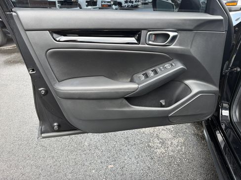 Used 2024 Honda Civic EX-L image 14