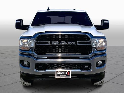 Used 2023 RAM 2500 Big Horn w/ Level 1 Equipment Group image 4