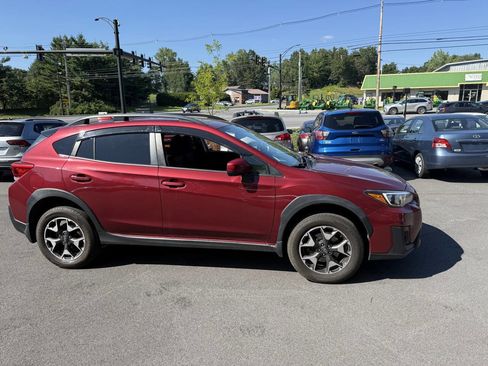 Used 2019 Subaru Crosstrek 2.0i Premium image 5