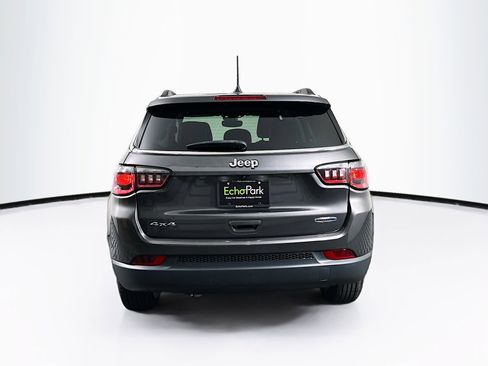 Used 2022 Jeep Compass Latitude w/ Convenience Group image 7