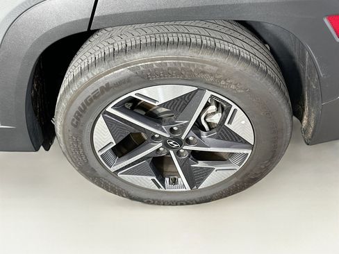 Used 2025 Hyundai Tucson SEL image 11