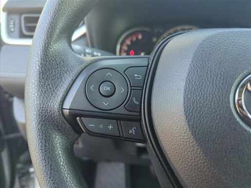 Used 2025 Toyota RAV4 LE image 11