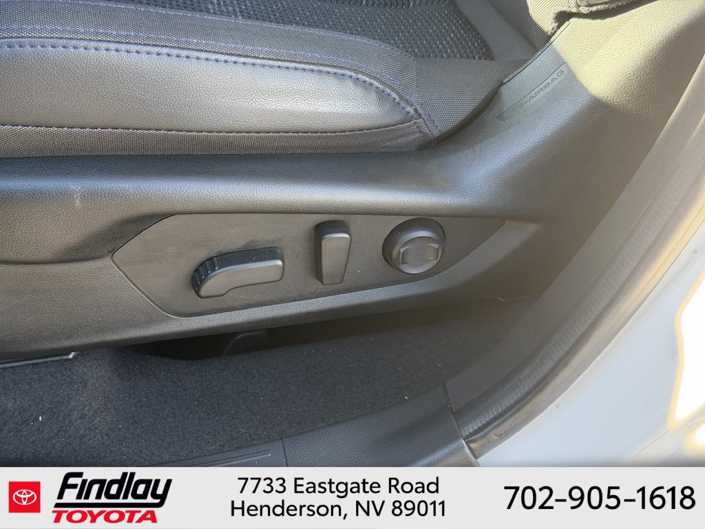 Used 2025 Subaru Forester Premium AWD/4WD image 16