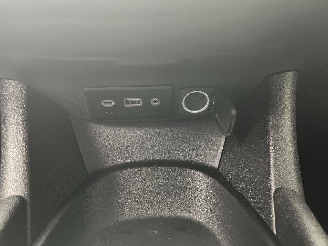 Used 2020 Chevrolet Malibu RS FWD image 21
