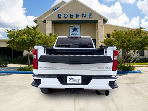 Used 2023 Chevrolet Silverado 2500 High Country w/ Z71 Off-Road Package AWD/4WD image 5
