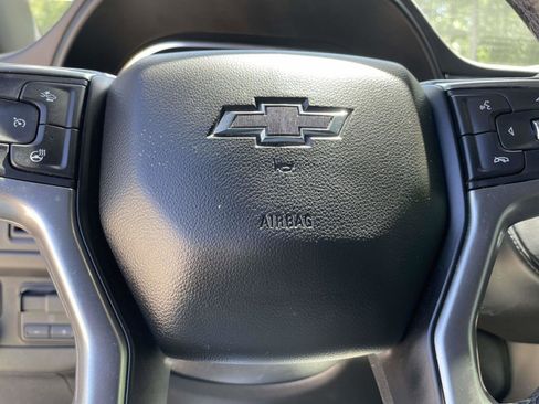 Used 2022 Chevrolet Tahoe Z71 w/ Off-Road Capability Package image 16