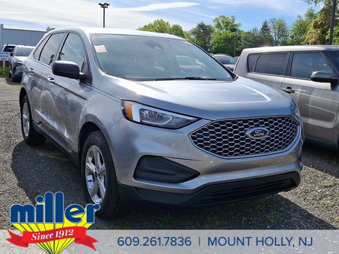 Used 2024 Ford Edge SE AWD/4WD image 1