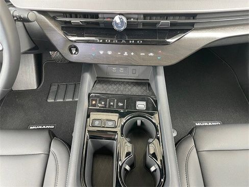 New 2025 Nissan Murano SV image 11