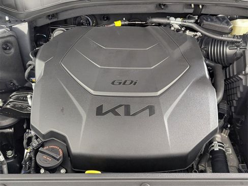 New 2025 Kia Telluride S image 10