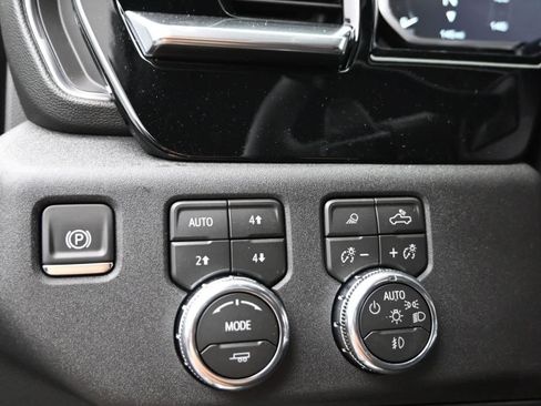New 2026 GMC Sierra 1500 Elevation AWD/4WD image 22