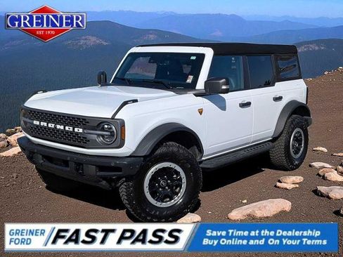 Certified 2024 Ford Bronco Badlands image 1