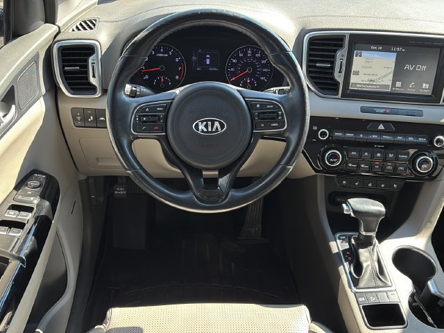 Used 2018 Kia Sportage EX w/ EX Technology Package FWD image 18