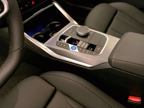 New 2026 BMW i4 xDrive40i w/ M Sport Package AWD/4WD image 6