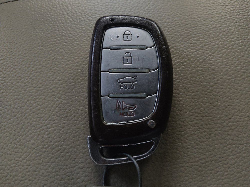 Used 2017 Hyundai Elantra SE w/ SE A/T Tech Package 03 FWD image 32