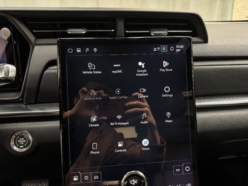 New 2026 GMC Terrain Elevation w/ Elevation Premium Package image 27