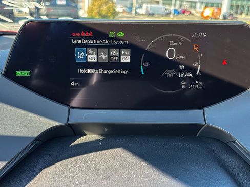New 2026 Toyota Prius Plug-In Hybrid SE FWD image 20