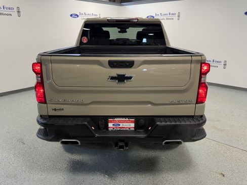 Used 2022 Chevrolet Silverado 1500 Custom Trail Boss image 30