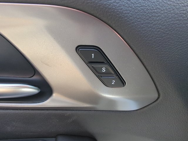 New 2026 Chrysler Pacifica Select FWD image 13