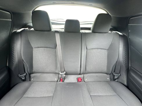Used 2018 Toyota C-HR XLE FWD image 12