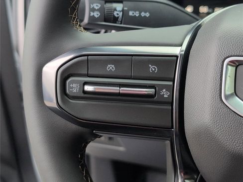 New 2026 GMC Canyon AT4 w/ Nightfall Essentials Package image 30