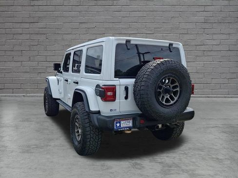 Used 2023 Jeep Wrangler Unlimited Rubicon 392 w/ Xtreme Recon 35" Tire Package AWD/4WD image 9