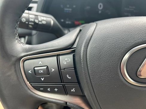 Used 2025 Lexus UX 300h AWD w/ Cold Area Package image 22