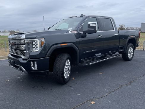 Used 2023 GMC Sierra 2500 Denali w/ Denali Ultimate Package image 5