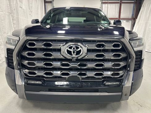 Used 2025 Toyota Tundra Platinum AWD/4WD image 2