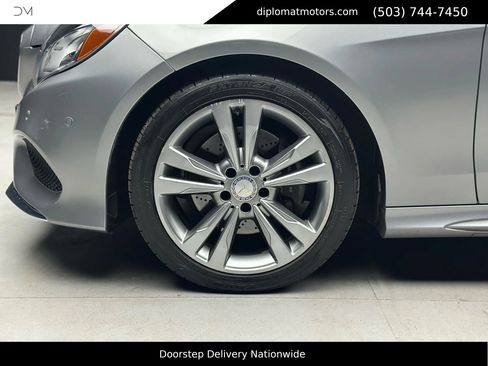 Used 2015 Mercedes-Benz E 350 Sedan image 38