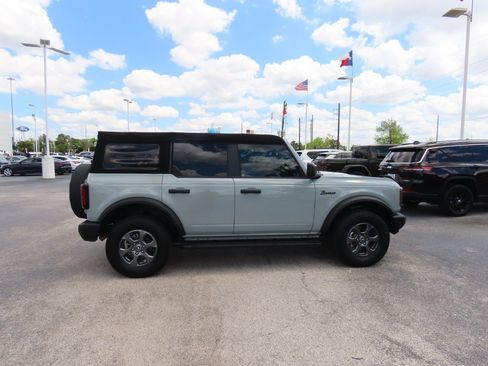 Certified 2022 Ford Bronco Big Bend AWD/4WD image 8