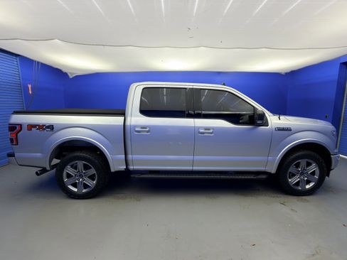 Used 2019 Ford F150 XLT w/ Equipment Group 302A Luxury AWD/4WD image 8