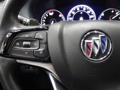 Used 2024 Buick Enclave Premium AWD/4WD image 30